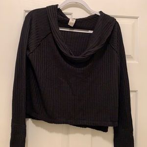 Super cute crop sweater
